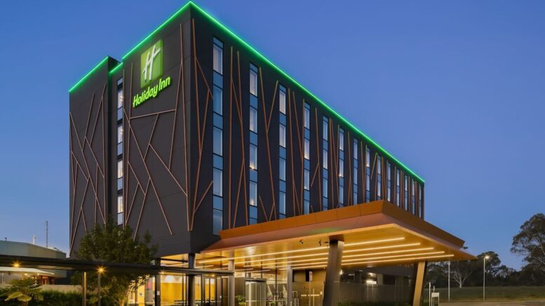 Holiday Inn Sydney St Marys, an IHG Hotel