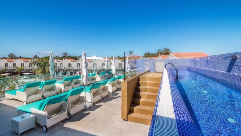 Hotel LIVVO Los Calderones