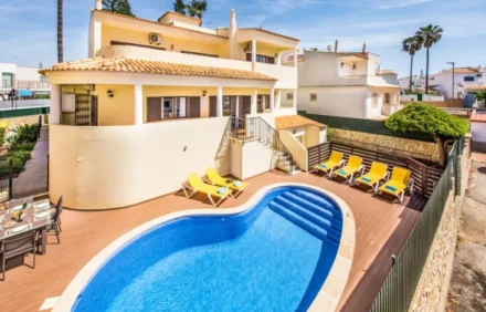 Villa Simoes