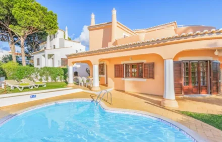 Villa Ponderosa