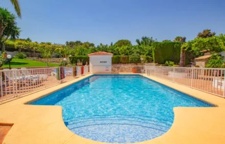 Villa Rocky
