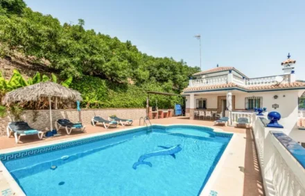 Villa Sanchez Y Rico