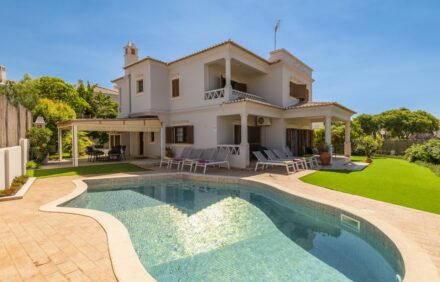 Villa Mangas