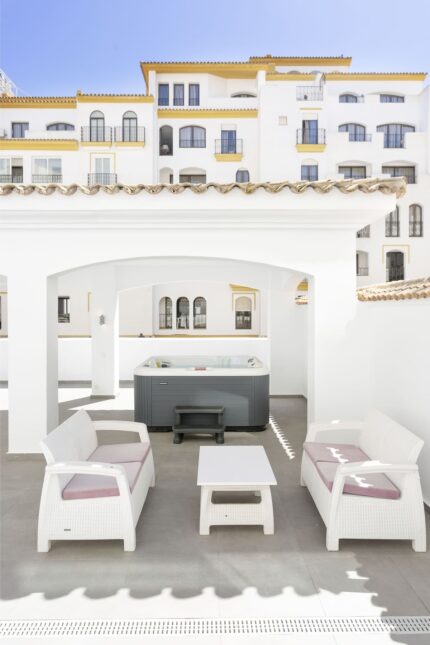B51 Executive Flats Marbella Puerto Banus