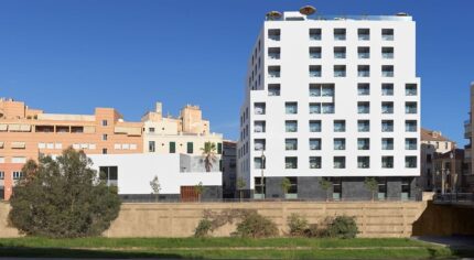 H10 Croma Malaga
