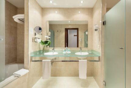 Hotel ILUNION Malaga