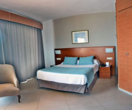 Hotel Puente Real