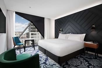 West Hotel Sydney, Curio Collection by Hilton
